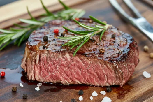 Steakový večer v Le Mimosa